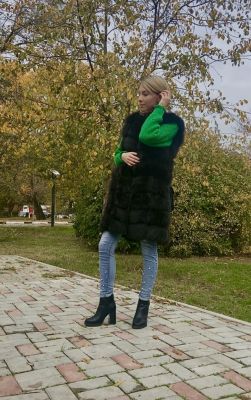 Лана, 8 953 285-07-61